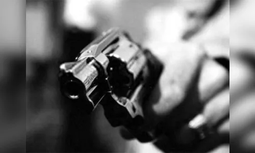 Motociclista é assaltado por homens armados em Cambira