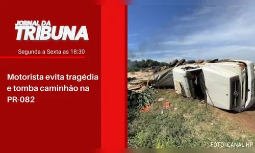 Motorista evita tragédia e tomba caminhão na PR-082