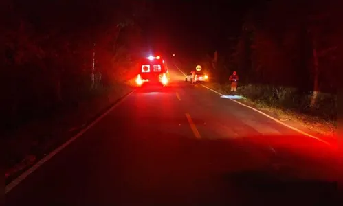 Pedestre é atropelada na PR-272 e motorista foge sem prestar socorro