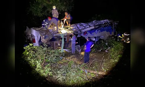Ônibus envolvido em acidente com 11 mortes não tinha autorização