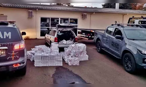 Casal é preso  com 725 maços de cigarros contrabandeados