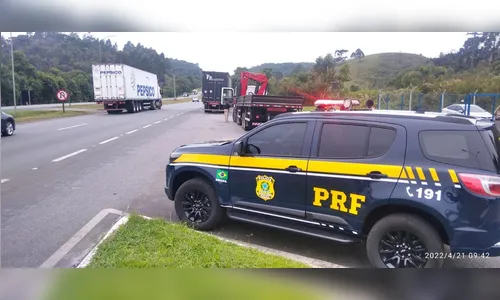 PRF divulga dados da Operação Tiradentes 2022 no Paraná