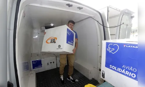 Paraná recebe 111 mil vacinas contra coronavírus