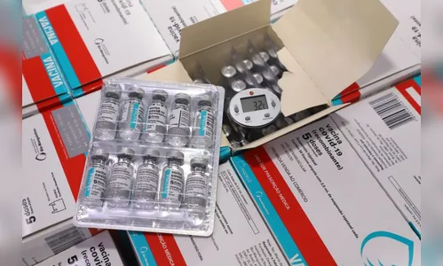 Paraná recebe mais 59,7 mil vacinas contra Covid-19