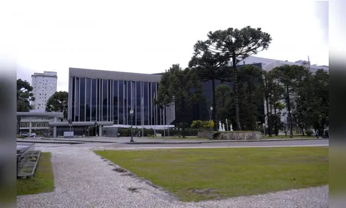 Alep vota projeto que pode enterrar passaporte da vacina