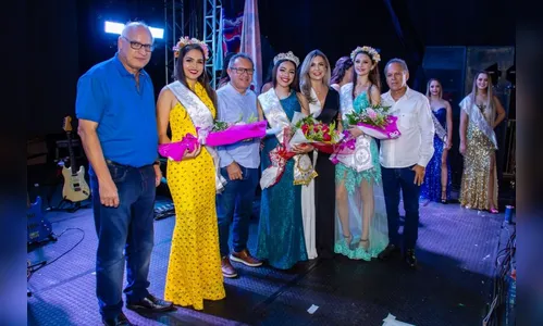 Rio Bom coroa vencedora do concurso Rainha da Festa