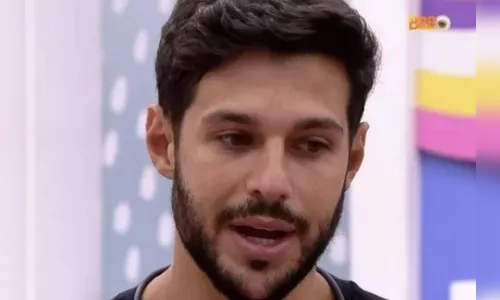 Rodrigo Mussi contou que pai morreu em acidente de carro