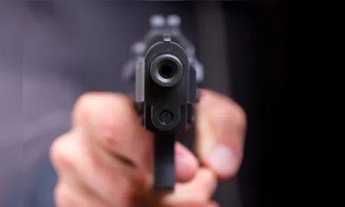 Suspeito de furto é baleado na nádega enquanto fugia