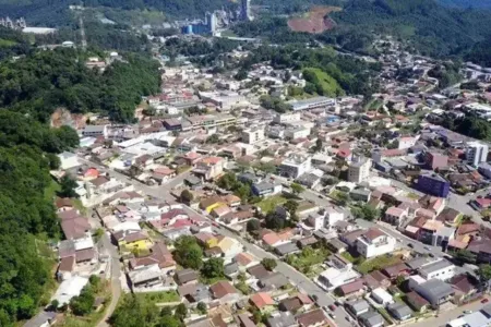 Tremor de terra causa pânico entre moradores do Paraná