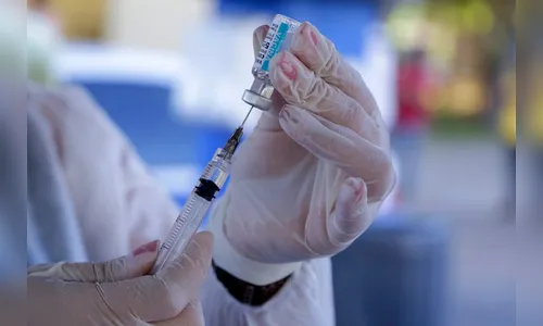 Vacinação retorna segunda-feira (18) em Apucarana