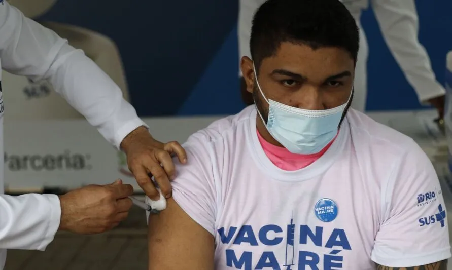 Brasil supera 90 milhões de vacinados com a 3ª dose
