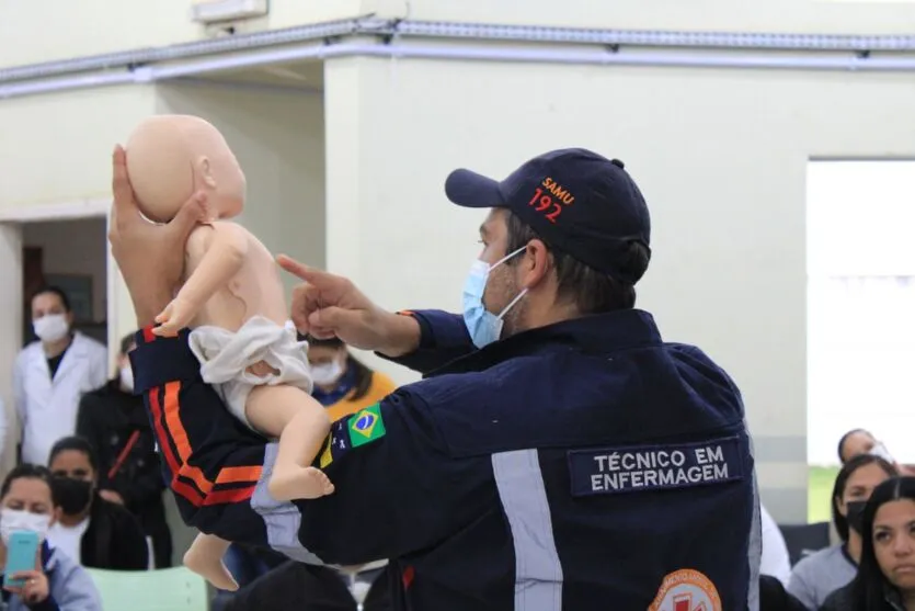 Cisam faz treinamento de 1º socorros em recém nascidos