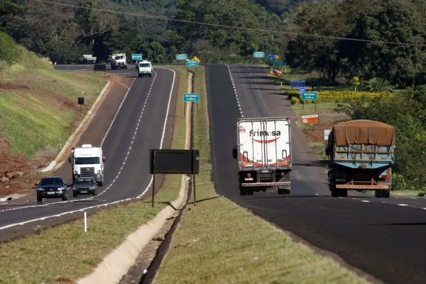 Paraná prepara fiscalização de cargas pesadas nas rodovias