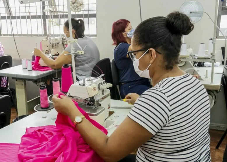 Polo de vestuário mantém cerca de 10 mil costureiras