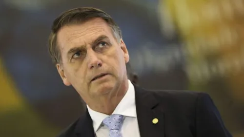 Bolsonaro chega à Maringá na tarde desta quarta-feira