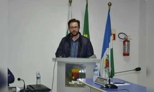 Câmara de Faxinal ouve diretor de hospital