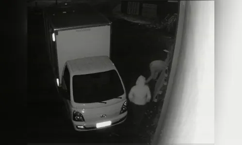 Câmera flagra furto de caminhão em Apucarana; veja