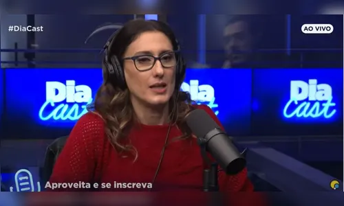 Carosella critica quem apoia Bolsonaro: 'escroto ou burro'