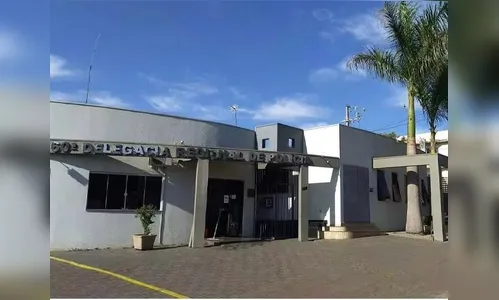 Festas na delegacia terminam com bloqueio de bens na justiça