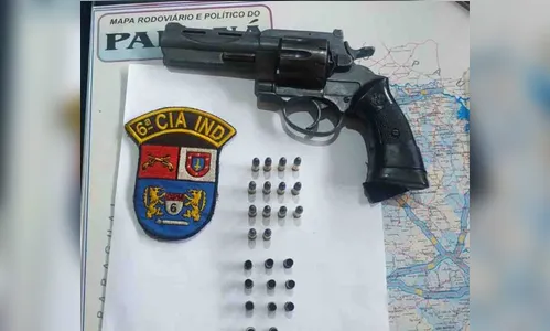 Homem é preso por realizar disparo e posse ilegal de arma