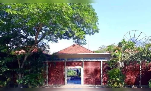 Estudante esfaqueia 4 colegas dentro de escola municipal