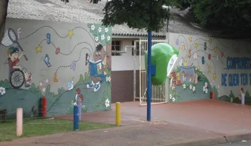 Funknejo em escola de crianças gera polêmica em Rolândia