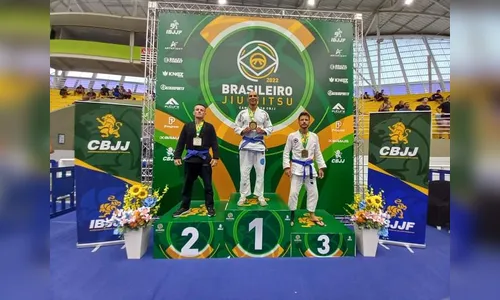 Apucaranense é vice-campeão nacional no jiu-jitsu