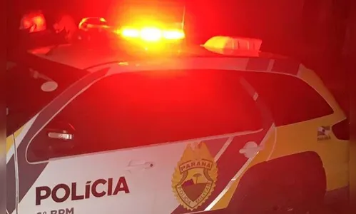 Homem acorda e encontra vizinho dentro de casa
