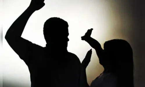 Mulher é agredida pelo irmão e pai em Grandes Rios