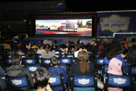 Ivaiporã recebe primeira edição do cinema na praça com alegria e entusiasmo