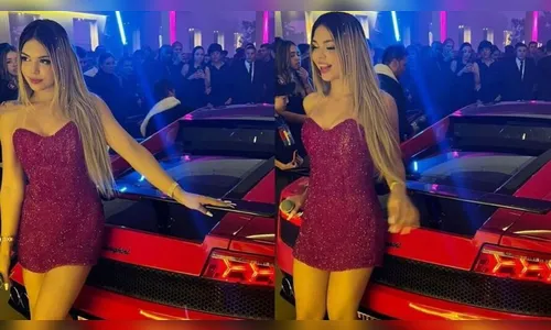 Melody ganha carro de luxo de R$ 1,5 mi em festa de 15 anos