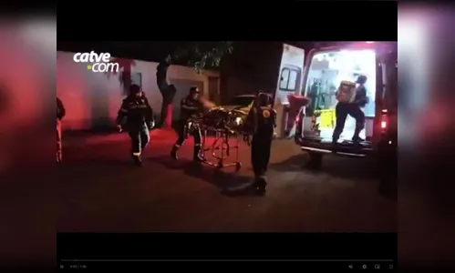Polícia resgata Jovem feita refém e esfaqueada por andarilho