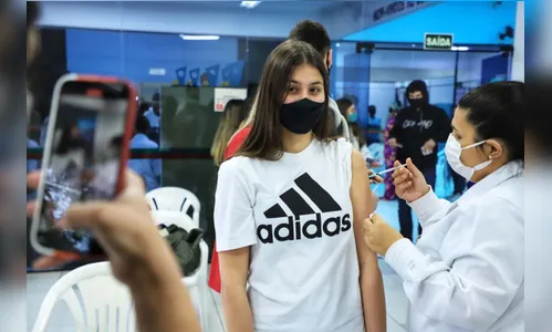 PR vacinará adolescentes com dose de reforço nesta semana