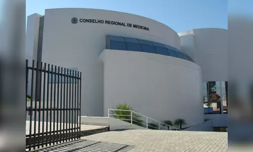 Polícia de Paranaguá investiga médico natural de Califórnia