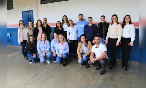 Professores de Arapongas participam de formação continuada