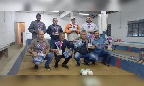 Torneio Bocha Paraná reúne 32 duplas em Apucarana