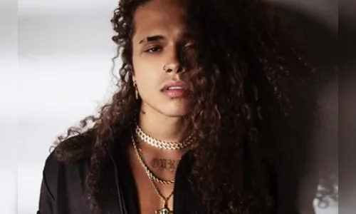 Vitão revela não ser mais heterossexual: “Me redescobrindo