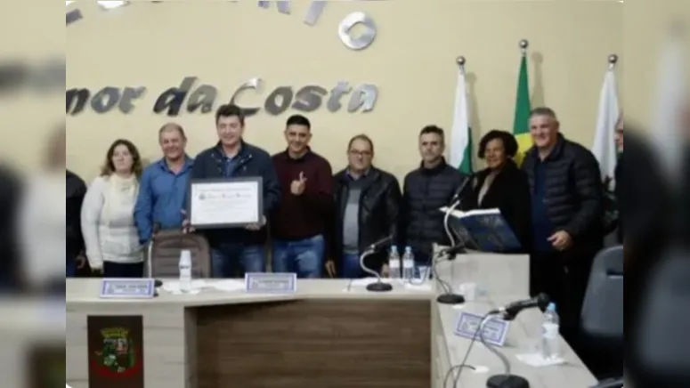 Imagem ilustrativa da notícia Sérgio Souza é Cidadão Honorário de Lidianópolis