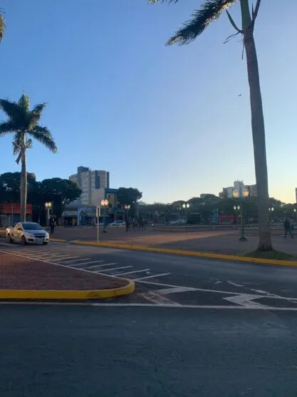 A Guarda Civil Municipal (GCM) de Apucarana recolheu três cavalos que estavam soltos no centro de Apucarana