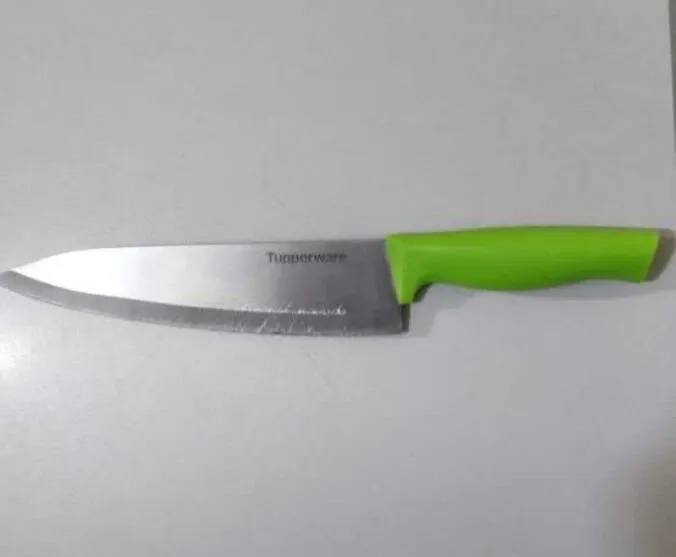 A faca utilizada pelo adolescente foi apreendida pela polícia