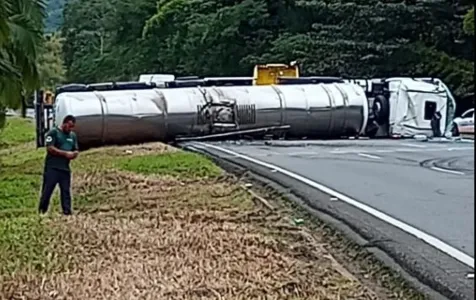 A área precisou ser totalmente isolada por conta da característica do produto transportado