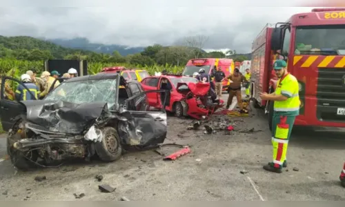 Acidente grave na BR-277 deixa seis feridos no Paraná