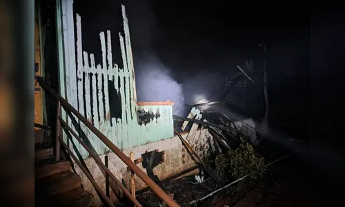 Incêndio em centro de tratamento deixa 11 homens mortos no RS