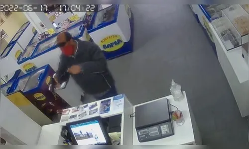 Guarda Municipal atira em ladrão durante assalto a sorveteria no PR