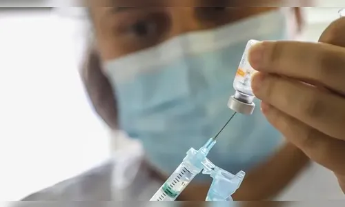 Apucarana dá sequência em vacinação nesta segunda-feira (27)