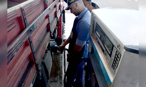 Depois de novos reajustes, diesel fica mais caro do que a gasolina