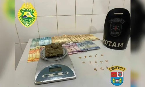 ROTAM prende dois após flagrar negociação de entorpecentes