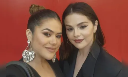 Em seus stories, Maisa contou sua emoção por poder abraçar sua diva da infância
