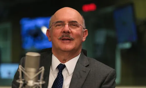 Delegado que prendeu ex-ministro Milton Ribeiro é exonerado da PF