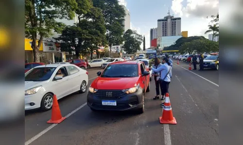 NRE faz blitz para convocar alunos faltosos em Apucarana